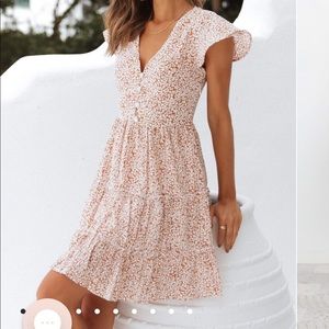 NWT Petal & Pup summer mini dress with front buttons. Dress size 8, brand new